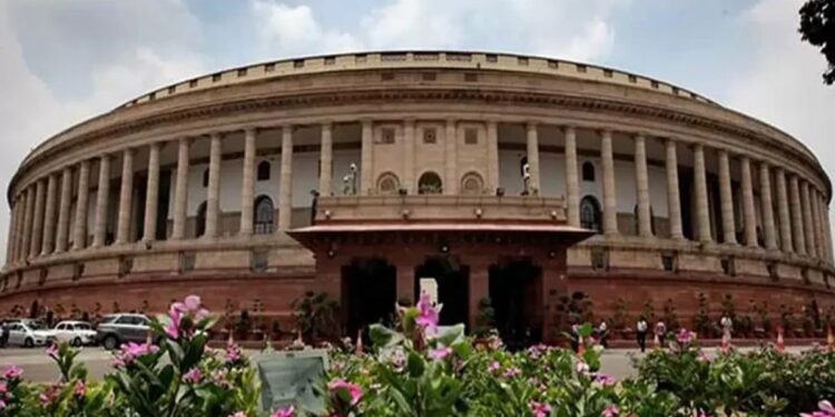 संसद पैनल 'एंटी-नेशनल' सामग्री पर सामाजिक प्लेटफार्मों के खिलाफ की गई कार्रवाई का विवरण चाहता है