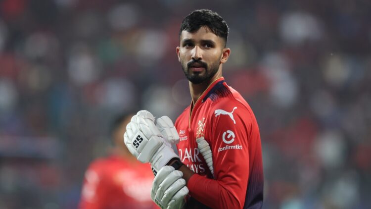 Devdutt Padikkal ने IPL 2025 से बाहर कर दिया क्योंकि RCB पीड़ित झटका, मताधिकार नाम प्रतिस्थापन