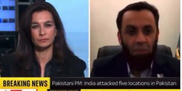 पाकिस्तान के मंत्री ने ब्रिटिश एंकर द्वारा लाइव टीवी पर 'नो टेरर कैंप्स' का दावा किया वीडियो