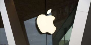 Apple कोर्ट के आदेश का पालन करने के लिए अधिक समय चाहता है जो ऐप स्टोर मॉडल को हिला सकता है