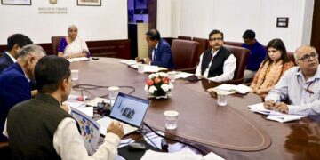 इंडो-पाक तनाव: निर्मला सितारमन बैंकिंग अधिकारियों के साथ उच्च स्तरीय-बैठक रखती हैं, समीक्षा क्षेत्र की तत्परता