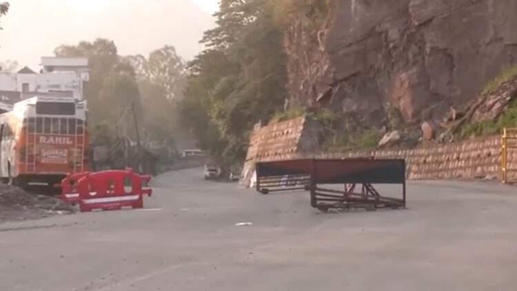 भारत-पाकिस्तान संघर्ष: जेके में सामान्य स्थिति, अन्य सीमावर्ती राज्यों के रूप में रातोंरात गोलाबारी की सूचना दी
