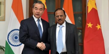 'युद्ध भारत की पसंद नहीं था ...': एनएसए डोवल वांग यी को चीनी विदेश मंत्री के रूप में बताता है