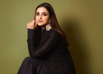 Parineeti Chopra लोगों से जिम्मेदारी रिपोर्ट करने का आग्रह करता है, फर्जी खबर लोगों को भयभीत कर सकती है