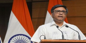 NCW विदेश सचिव विक्रम मिसरी और उनकी बेटी की ऑनलाइन ट्रोलिंग की निंदा करता है