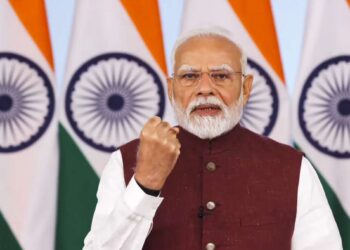 भारत की पूर्ववर्ती हड़ताल ने न केवल पाकिस्तान में आतंकवादी ठिकानों को नष्ट कर दिया, बल्कि अपने साहस को हिला दिया: पीएम मोदी