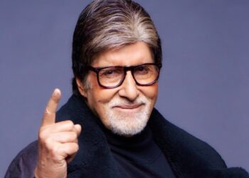 अमिताभ बच्चन ने ऑपरेशन सिंदूर के लिए पिता की कविता के साथ भारतीय सैनिकों को श्रद्धांजलि दी पोस्ट देखें