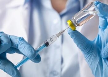 सामान्य वैक्सीन गलतफहमी पर विशेषज्ञ डिबंक मिथक