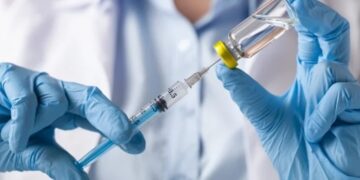 सामान्य वैक्सीन गलतफहमी पर विशेषज्ञ डिबंक मिथक