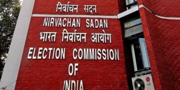 चुनाव आयोग पूरे भारत में दशकों पुरानी डुप्लिकेट वोटर आईडी मुद्दे का समाधान करता है: स्रोत
