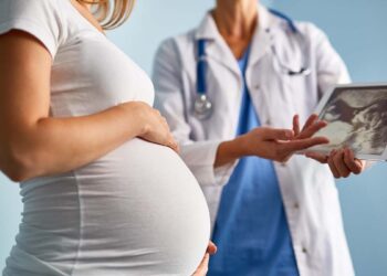 35 के बाद गर्भावस्था: विशेषज्ञ जोखिम, चुनौतियों और कैसे तैयार करने के लिए प्रकट करता है