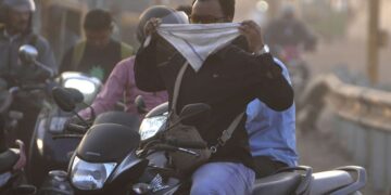 दिल्ली-एनसीआर में सक्रिय ग्रेड 1 एंटी-परागण कर्ब्स के रूप में AQI 'गरीब' श्रेणी में फिसल जाता है