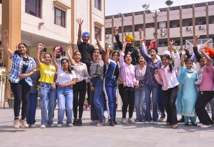 तमिलनाडु टीएन एसएससी, एचएसई +1 (कक्षा 11 वीं) परिणाम 2025 घोषित, लड़कियों के आउटपरफॉर्म लड़कों: कैसे डाउनलोड करें