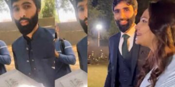ज्योति मल्होत्रा ​​की तस्वीर उस आदमी के साथ है जिसने पाकिस्तान दूतावास के लिए केक ले लिया था।