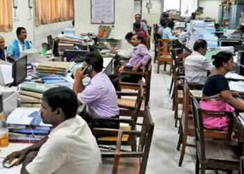 अच्छी खबर: केंद्रीय सरकार के कर्मचारी वार्षिक वेतन वृद्धि की तारीख से पहले रिटायर हो रहे थे