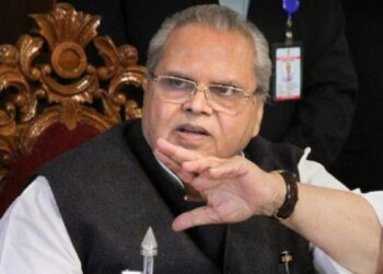 सीबीआई फाइलें पूर्व जेके गवर्नर सत्यपाल मलिक के खिलाफ चार्जशीट, 5 अन्य किरू हाइड्रोपावर भ्रष्टाचार के मामले में