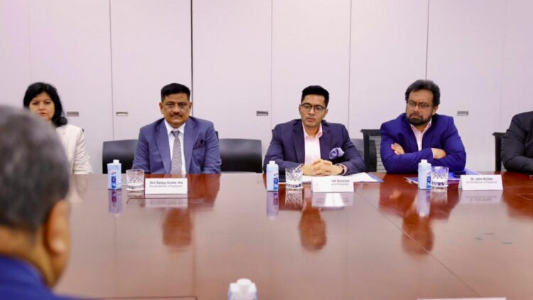 'आतंकवाद एक पागल कुत्ता है, पाक एक जंगली हैंडलर': टीएमसी के अभिषेक बानर्जी जापान में इस्लामाबाद में बाहर हैं