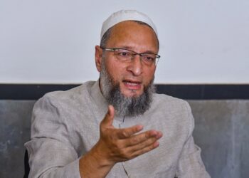 'आतंकवाद केवल पाकिस्तान से निकलता है ...': बहरीन में असदुद्दीन ओवैसी
