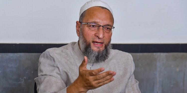 'आतंकवाद केवल पाकिस्तान से निकलता है ...': बहरीन में असदुद्दीन ओवैसी