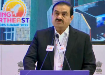 राइजिंग नॉर्थईस्ट इन्वेस्टर्स समिट: अडानी ग्रुप अगले 10 वर्षों में अतिरिक्त 50,000 करोड़ रुपये का निवेश करने के लिए