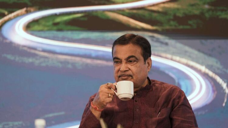 22-भाषा सड़क सुरक्षा गीत के लिए गडकरी ने शंकर महादेवन को टैप किया