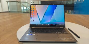 ASUS VIVOBOOK 14 FLIP REVIEW: 1 लैपटॉप में लगभग सही 2