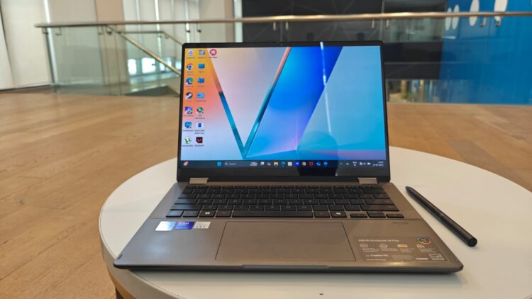 ASUS VIVOBOOK 14 FLIP REVIEW: 1 लैपटॉप में लगभग सही 2