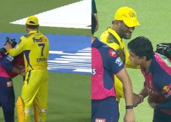 CSK बनाम RR: Vaibhav Suryavanshi वायरल पोस्ट मैच के क्षण में धोनी के पैरों को छूता है; राजस्थान रॉयल्स ने 6 विकेट से सीएसके को थ्रैश किया