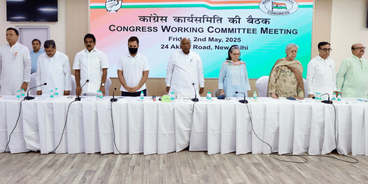 CWC में, राहुल कहते हैं