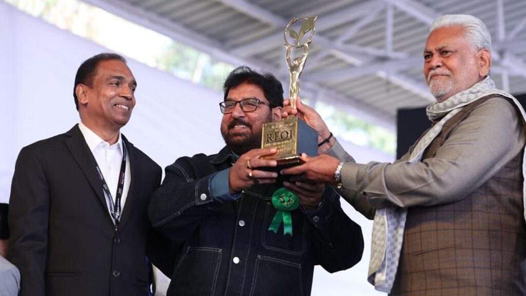 GFBN कहानी: डॉ। राजाराम त्रिपाठी, छत्तीसगढ़ की 'हर्बल किंग' से मिलें, जिन्होंने 70 करोड़ रुपये का खेती साम्राज्य बनाया