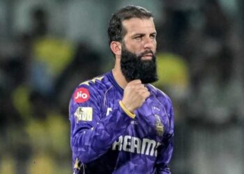 IPL 2025: MOEEN ALI ने कहा, रोवमैन पॉवेल की भागीदारी अनिश्चित; केकेआर आंखें प्रतिस्थापन