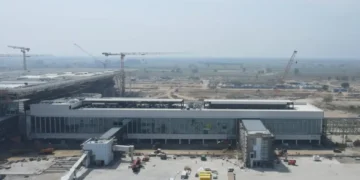 Noida अंतर्राष्ट्रीय हवाई अड्डे के पास 35-किमी ग्रीन कॉरिडोर विकसित करने के लिए Yeida