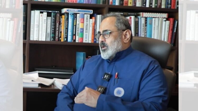 'Oppn'- Kerala BJP प्रमुख में देशभक्त थरूर और ओवासी की प्रशंसा करते हैं, कांग्रेस की' पोस्ट-टेरर राजनीति 'को स्लैम्स