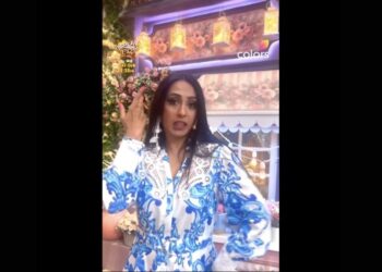 [Watch] कश्मीरा शाह मिमिक्स '3 सुख' महिलाओं के प्रफुल्लित करने वाली 'हँसी शेफ' प्रोमो में