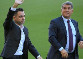 XAVI फिर से कोचिंग फिर से शुरू करना चाहता है; इस क्लब का पक्षधर है