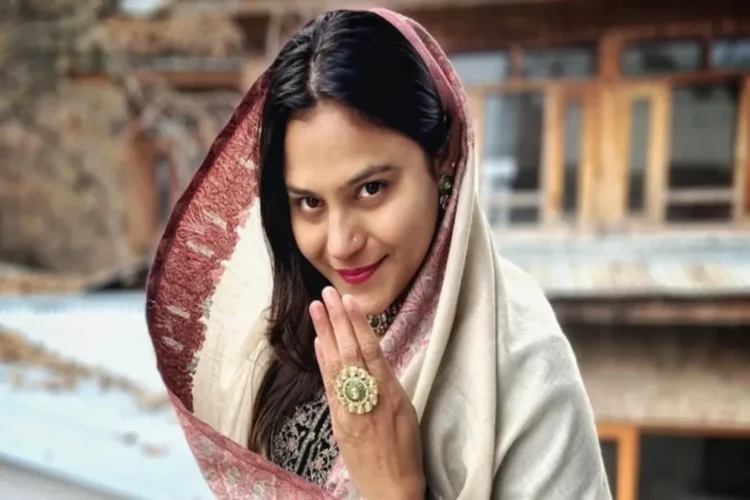Youtuber Jyoti Malhotra की डायरी जासूसी जांच के बीच बरामद: पाकिस्तान की यात्रा पर नोटों को प्रकट करता है, कोडित संदेश संदिग्ध