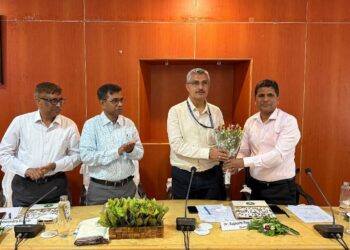 अधिक बातचीत, अधिक सीखने: डॉ। आरआर बर्मन ने इरी पटना हब में व्यावहारिक सगाई के लिए कॉल किया