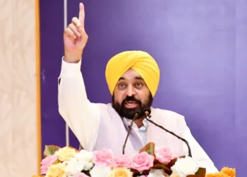 अपने स्वयं के निहित स्वार्थों के लिए राज्य के लोगों को गुमराह करने से बचना: सीएम ने अकीलिस और किसान यूनियनों को चेतावनी दी