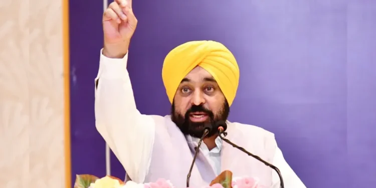 अपने स्वयं के निहित स्वार्थों के लिए राज्य के लोगों को गुमराह करने से बचना: सीएम ने अकीलिस और किसान यूनियनों को चेतावनी दी