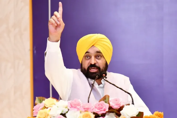 अपने स्वयं के निहित स्वार्थों के लिए राज्य के लोगों को गुमराह करने से बचना: सीएम ने अकीलिस और किसान यूनियनों को चेतावनी दी