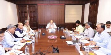 अमित शाह एनसीईएल के लिए 2 लाख करोड़ रुपये का निर्यात लक्ष्य निर्धारित करता है, राष्ट्रीय सहकारी निकायों की समीक्षा करता है, कार्बनिक उत्पादों और गुणवत्ता के बीजों पर ध्यान केंद्रित करता है