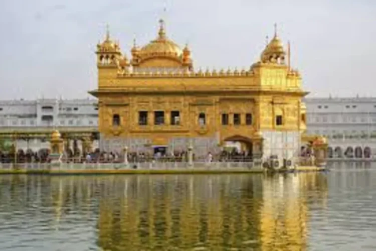 अमृतसर समाचार: सामान्य स्थिति गोल्डन टेम्पल टाउन में लौटती है! डीसी का कहना है कि बाजार खुले हैं, जीवन सामान्य है