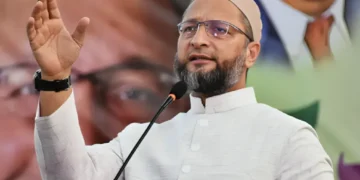 असदुद्दीन Owaisi वैश्विक प्रतिनिधिमंडल में भागीदारी की पुष्टि करता है, समूह प्रमुख के रूप में बाईजायंट पांडा नाम