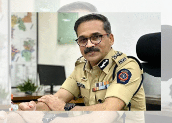आईपीएस के मन के अंदर डॉ। रविंदर सिंगल: पुलिसिंग, साइबर क्राइम एंड लीडरशिप