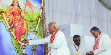 आरएसएस लाउड्स सरकार और ओपी सिंदूर के लिए सशस्त्र बल, नागरिकों से आग्रह करता है कि वे 'विरोधी राष्ट्र-विरोधी बलों' से सावधान रहें