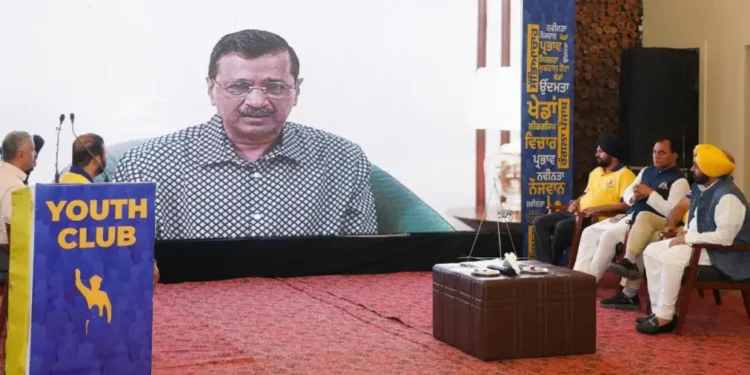 केजरीवाल ने पंजाब के हर गाँव में स्पोर्ट्स क्लब की घोषणा की