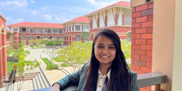 कैसे एक युवा प्रर्वतक महिलाओं को सशक्त बना रहा है और 'मिट्टी दीदी' मॉडल के माध्यम से भारतीय खेती में क्रांति ला रहा है