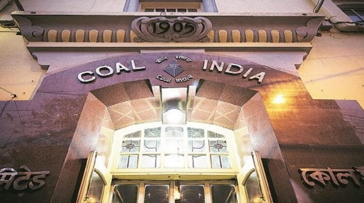 कोल इंडिया और अप राज्य विद्यार्थ यूटदन निगाम साइन एमओयू 500 मेगावाट सौर ऊर्जा परियोजना के लिए