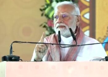 'जो एपने हैथियारोन पे गमंद कार्त ...' पीएम मोदी ने पड़ोसियों की तकनीकी क्षमताओं में पॉटशॉट लिया