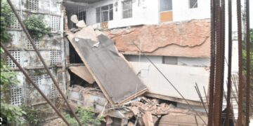 झारखंड के जमशेदपुर में जीर्ण -शीर्ण इमारत का एक हिस्सा ढह गया, दो लोग मारे गए